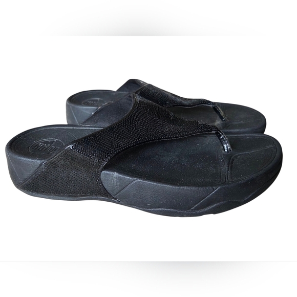Fitflop Shoes - FitFlop Lulu Glitter Toe Thong T Strap Sandals Women's Black Size 7